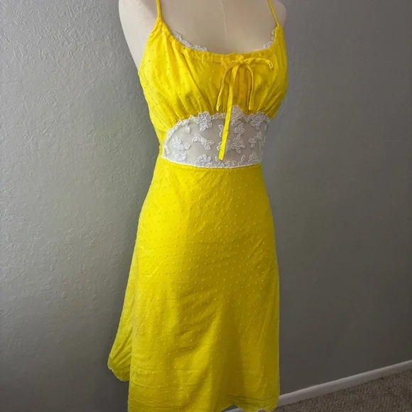 Betsey Johnson Vibrant Yellow Satin Dress - Picture 4 of 8